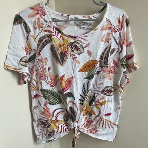 Women’s white old navy flower top